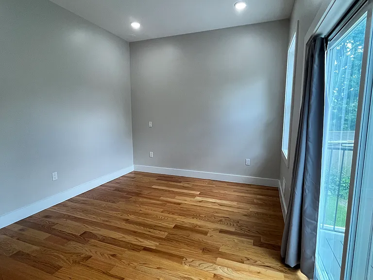 46 Yale Ave #1 — Photo 16