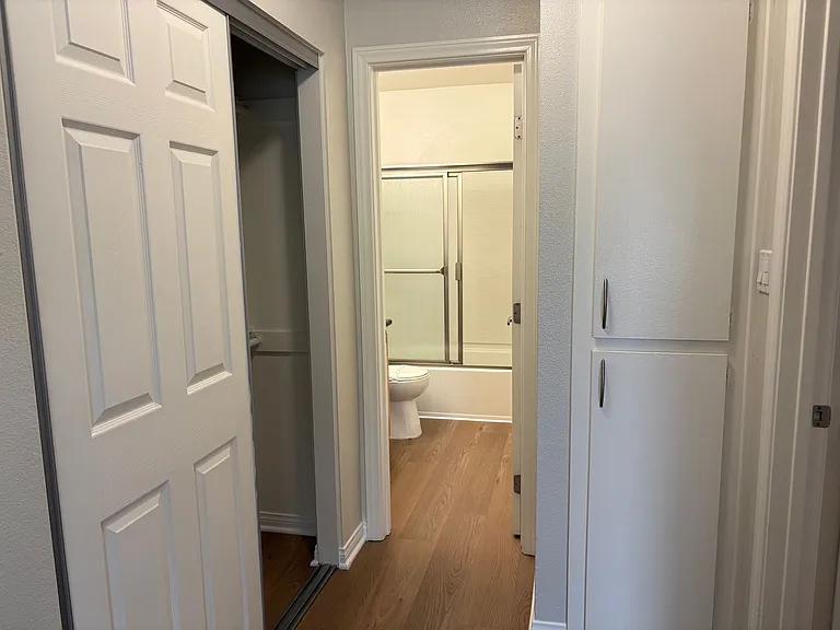 Beachwood Apartments — Photo 46