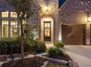 3888 Ponderosa Peak Dr, Spring, TX 77386