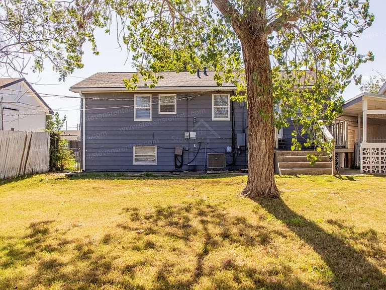 5311 NW Elm Ave — Photo 11