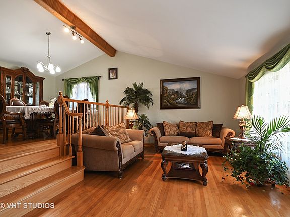 2nd image of 13323 W Oakwood Dr