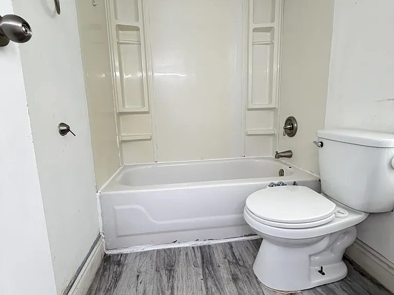 337 Maxwell St — Photo 12