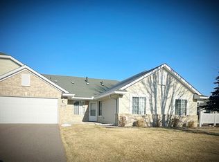 18522 Gladstone Blvd N, Maple Grove, MN 55311