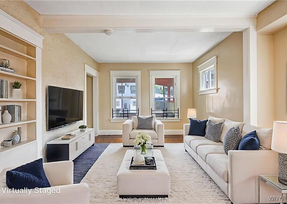 10th image of 1046 E Ferry St #N