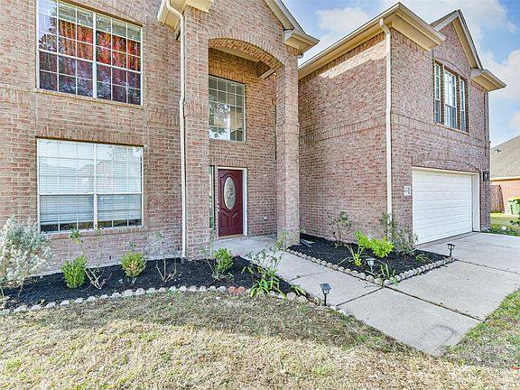 3rd image of 4113 Oak Point Dr