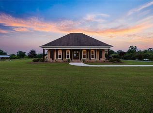 56264 Alicia Ct, Court, LA 70442