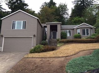 16628 SE East View Ct, Portland, OR 97236