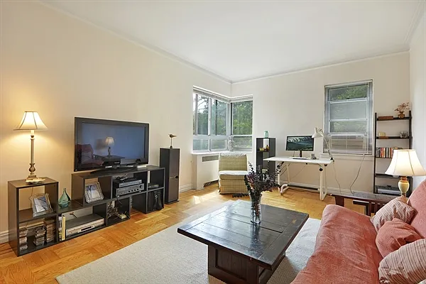 Sold by Citi Habitats | media 9