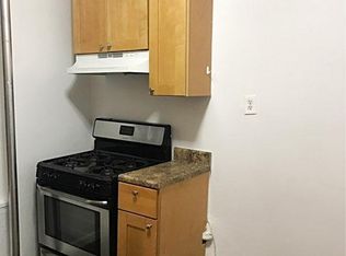 3084 34th St APT 3C, Astoria, NY 11103