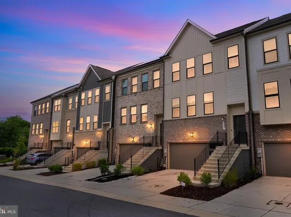 3344 Pitch Pine Dr, Laurel, MD 20724