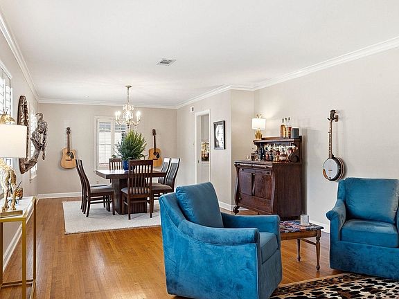 4th image of 214 Gardenia Dr