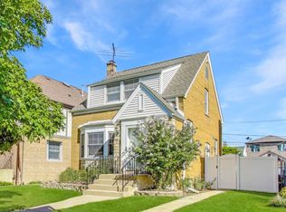 7246 W Ibsen St, Chicago, IL 60631