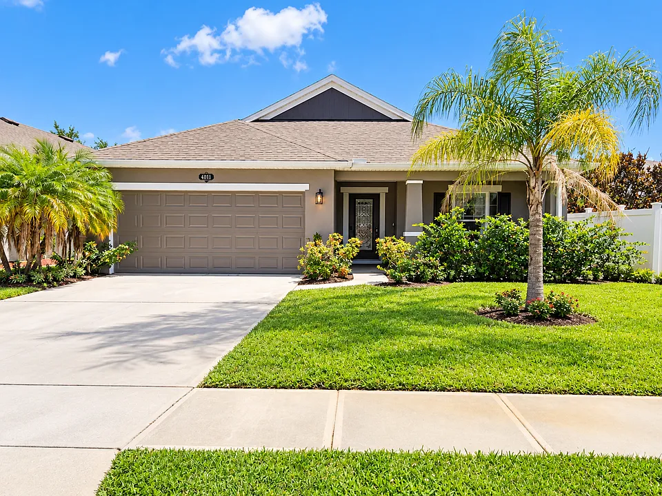 3814 Radley Dr