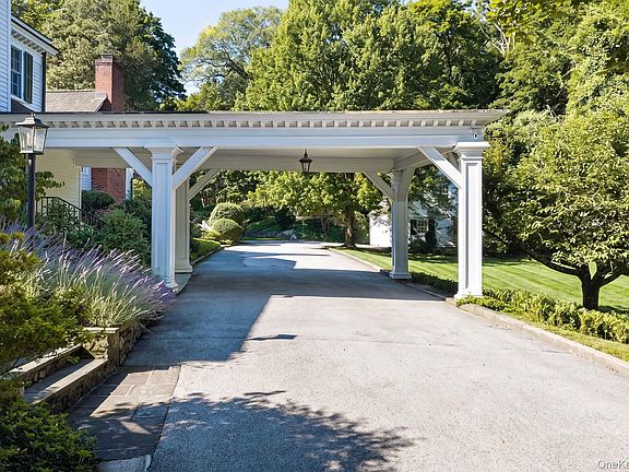 3rd image of 120 Scarborough Road
