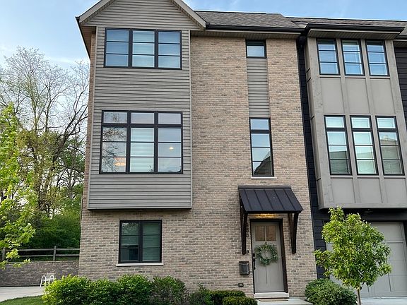 2nd image of 486 Newton Ave