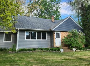 8949 Xylite St NE, Blaine, MN 55449