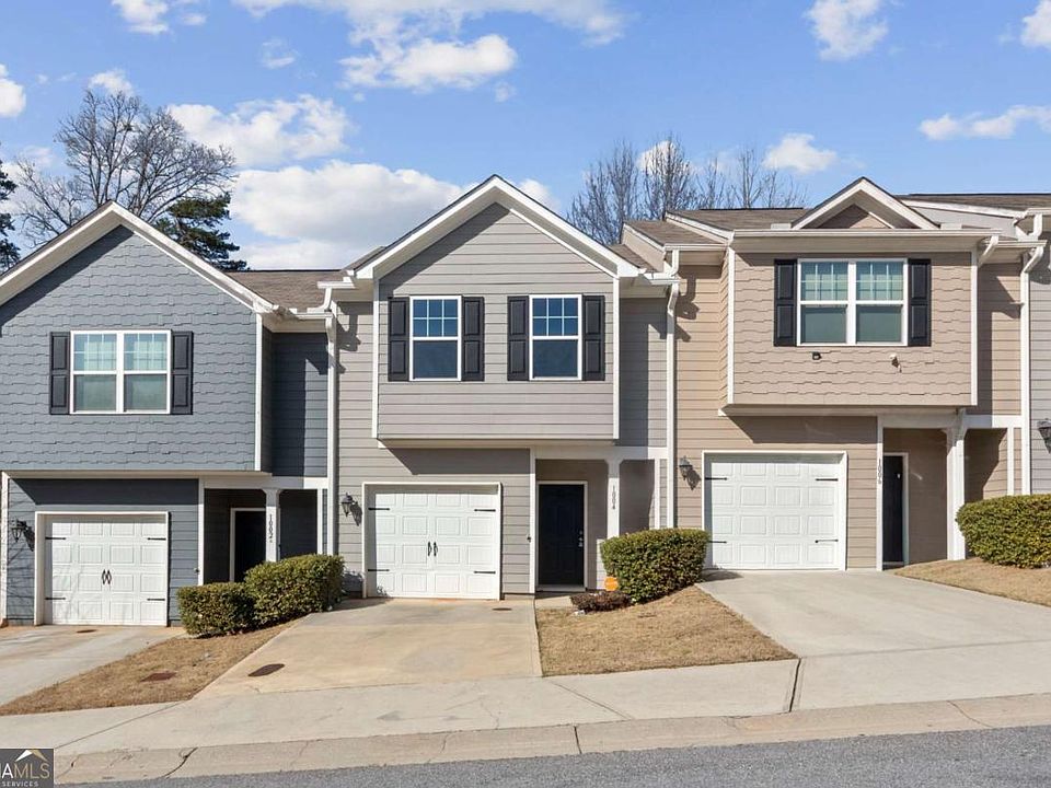 1st image of 1004 Highwood Ln