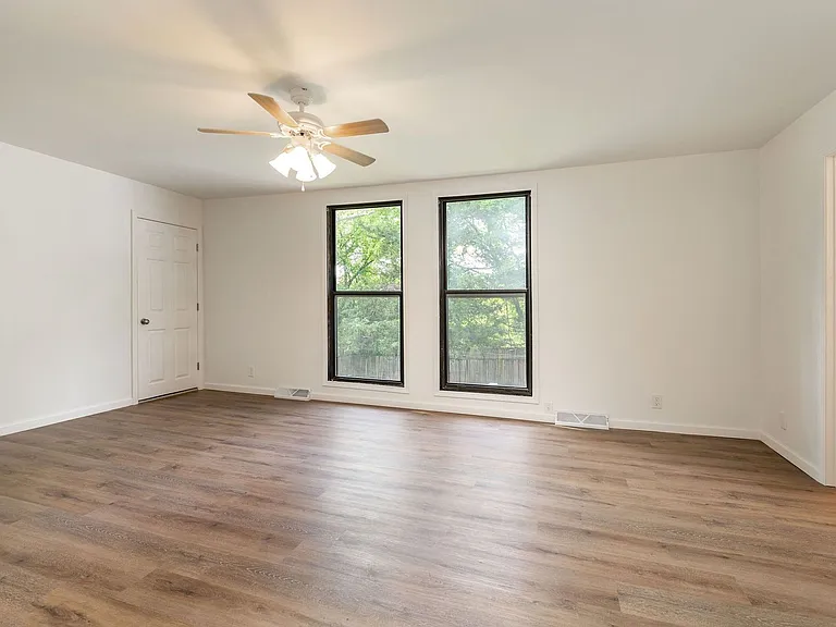 8669 Historic Highway 165 — Photo 16