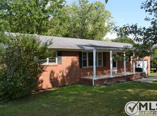 106 Skyline Dr, McMinnville, TN 37110