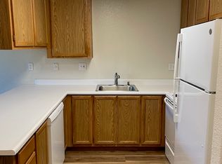 1111 14th St #11, Santa Rosa, CA 95404