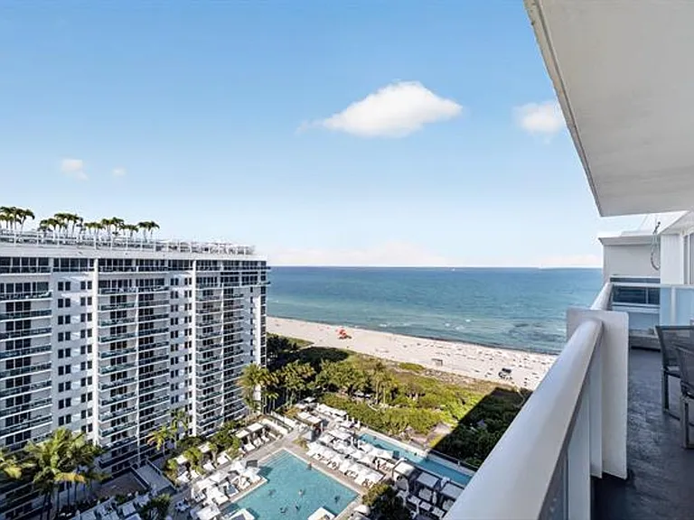 2301 Collins Ave #Penthouse 14 — Photo 6