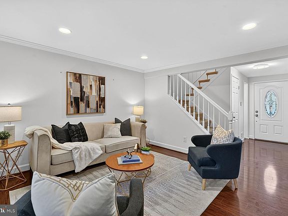 3rd image of 19025 Coltfield Ct