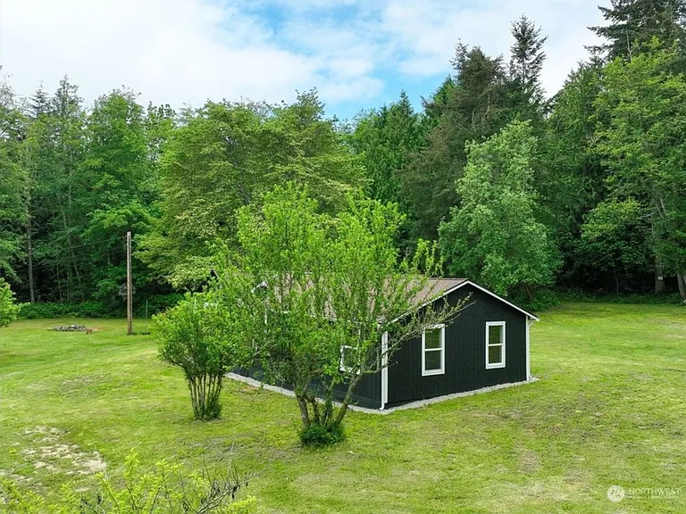 2748 El Camano St — Photo 20
