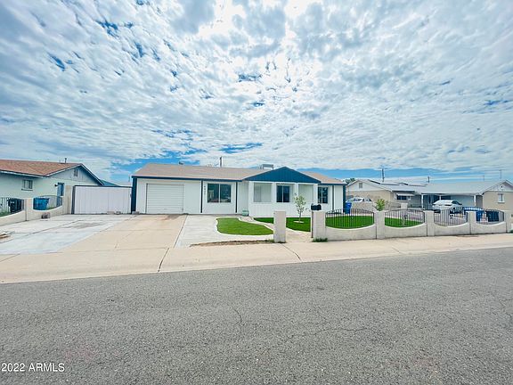 3rd image of 4037 N 77th Dr