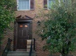 5248 Saint Genevieve Pl, Alexandria, VA 22315