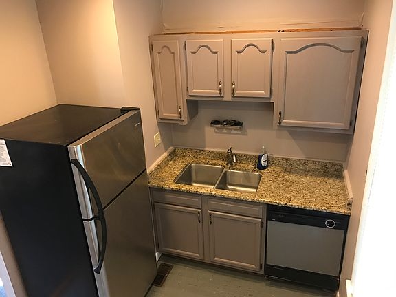 4th image of 508 Wirtz Way
