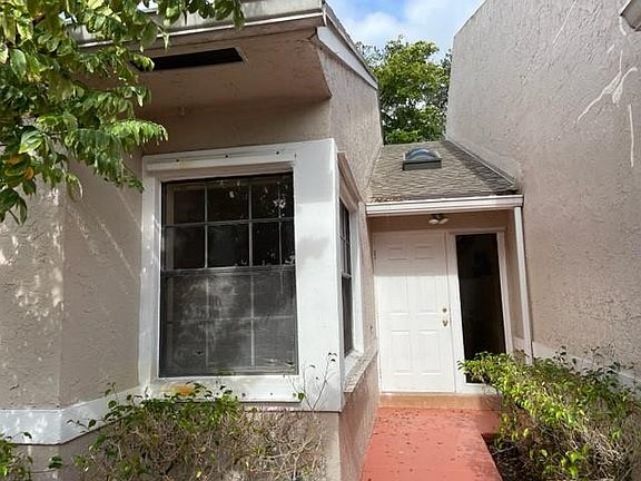 3rd image of 5148 NW 11th Drive #5148