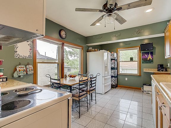 5th image of 3542 S 5th Pl