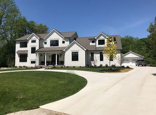 310 N Berkshire Rd, Bloomfield Hills, MI 48302