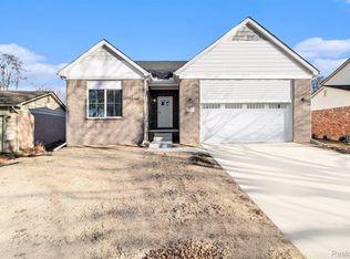 711 Merrimac Rd, Canton, MI 48188