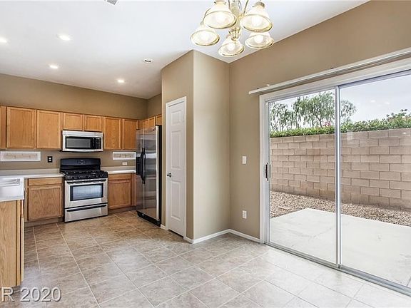 5th image of 1485 Ashfield Valley Ave
