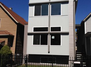 3426 W Shakespeare Ave, Chicago, IL 60647