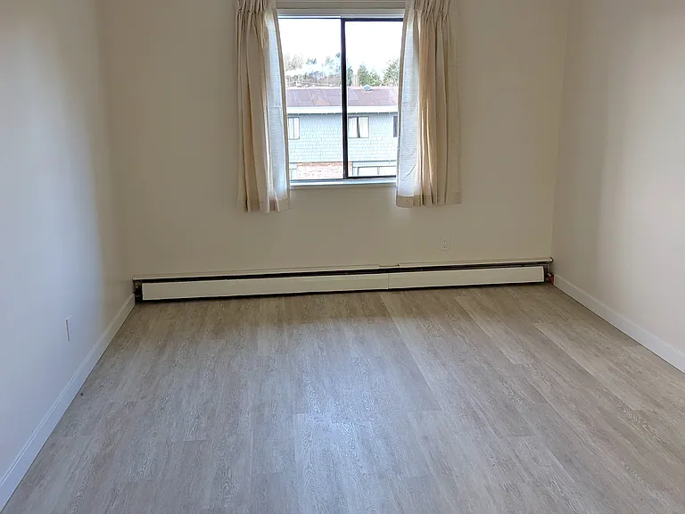 14476 108th Ave — Photo 23