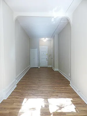 Rented by Immac Realty | media 19