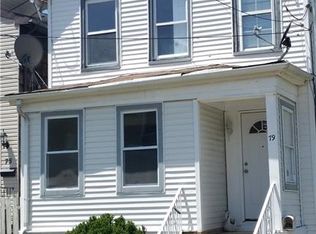 79 John St, Carteret, NJ 07008