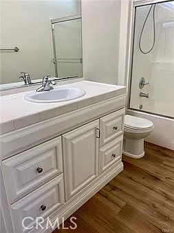 9315 Burnet Ave #113 — Photo 21