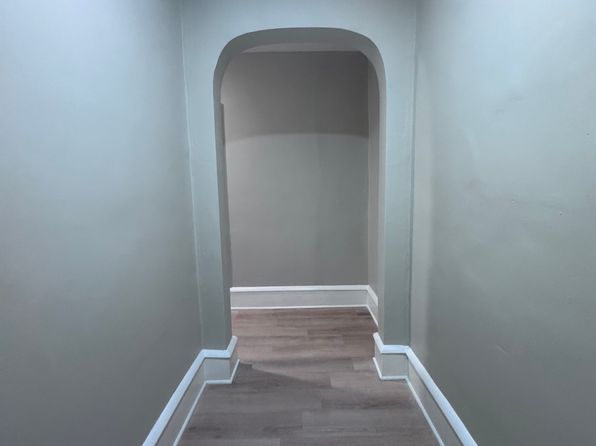 210 E Maple Ave APT B4