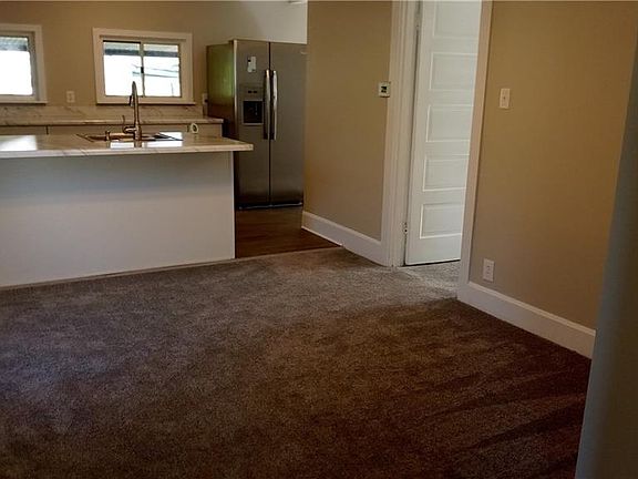 5th image of 2109 Sherman Ave