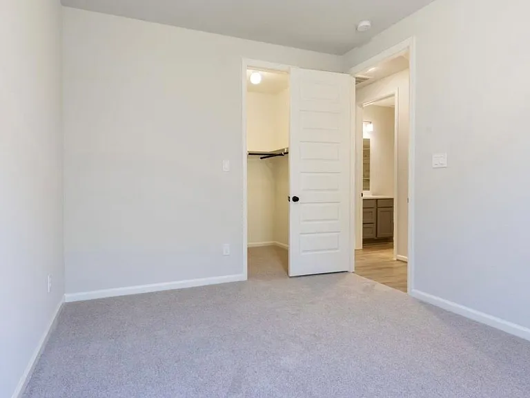 5034 Morrison Dr — Photo 19