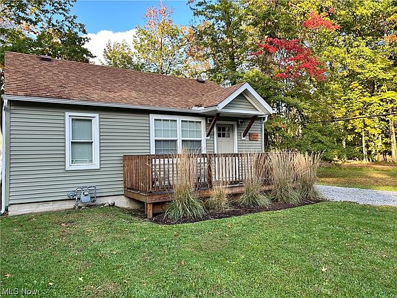 3rd image of 5149 Fairfax Dr