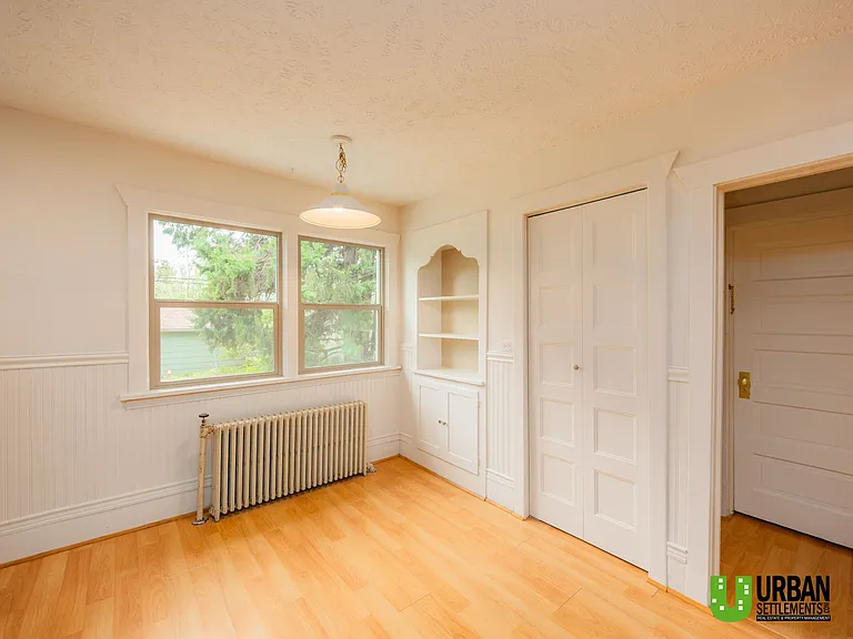 724 E Ermina Ave — Photo 6