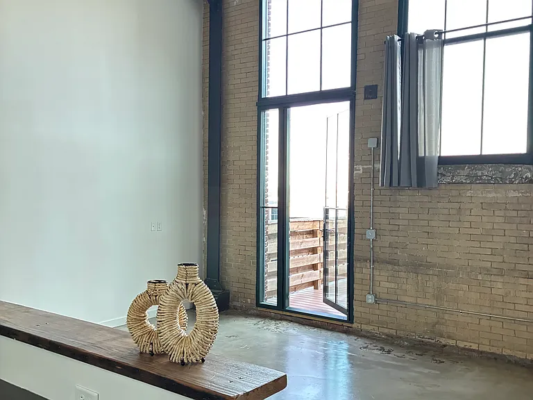 Lofts at the WB — Photo 3