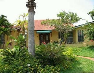 2nd image of 10501 SW 123rd St