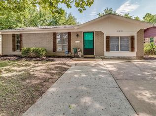 220 W Michael Dr, Midwest City, OK 73110