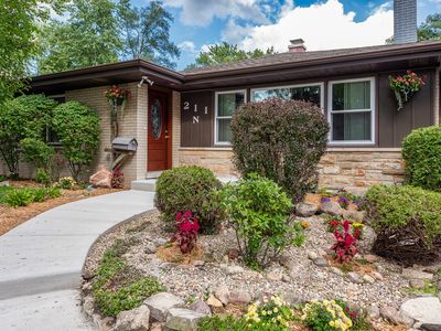 211 N Pierce Ave, Wheaton, IL, 60187
