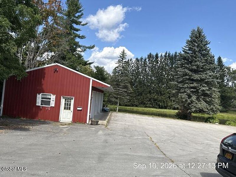3rd image of 5286 Bliss Road